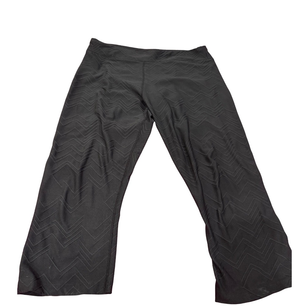 BCG Women's Black Zig-Zag Textured Capri Leggings Size L Athletic Workout Pants